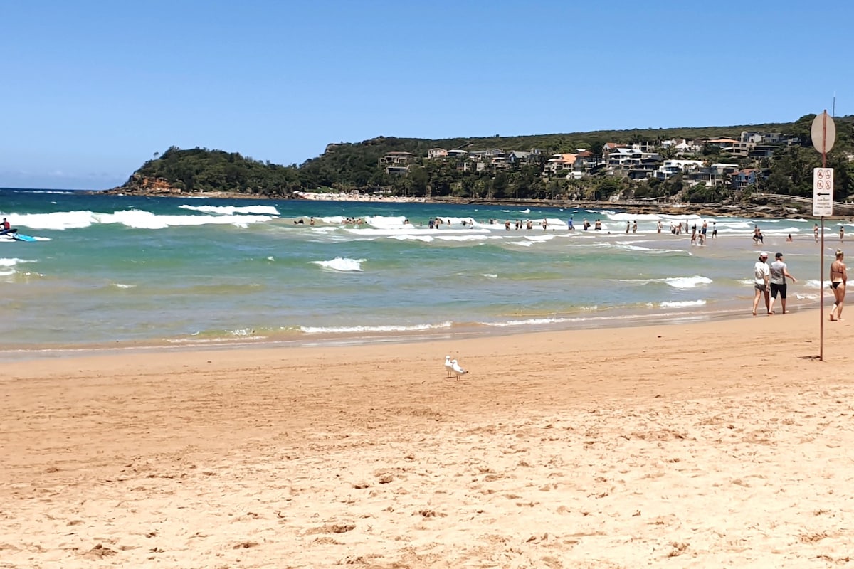 阳光明媚的海滨1卧室公寓，可欣赏海景