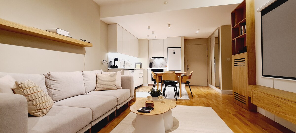 Diamond Residences-Cozy Luxury & Minimalist Charm