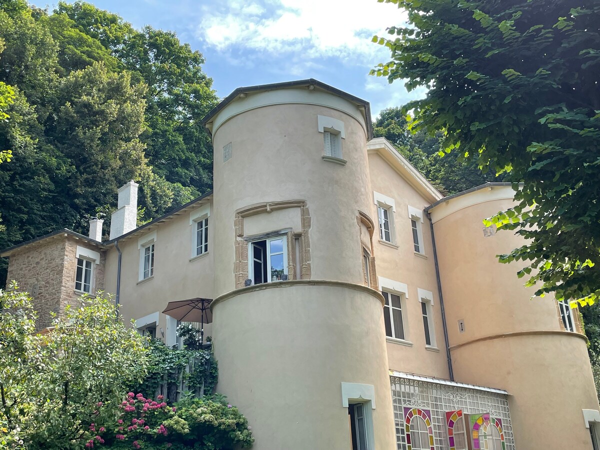 Un petit chateau du XVI siècle