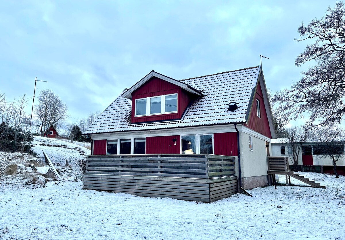 位于Åland Kökar的舒适4卧室房屋。