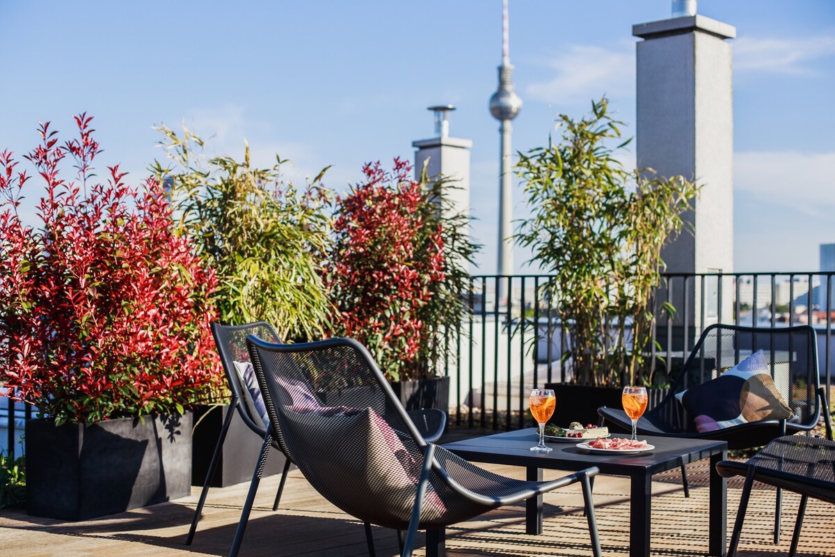 双卧室顶层公寓，面积100平方米，可俯瞰柏林景观
