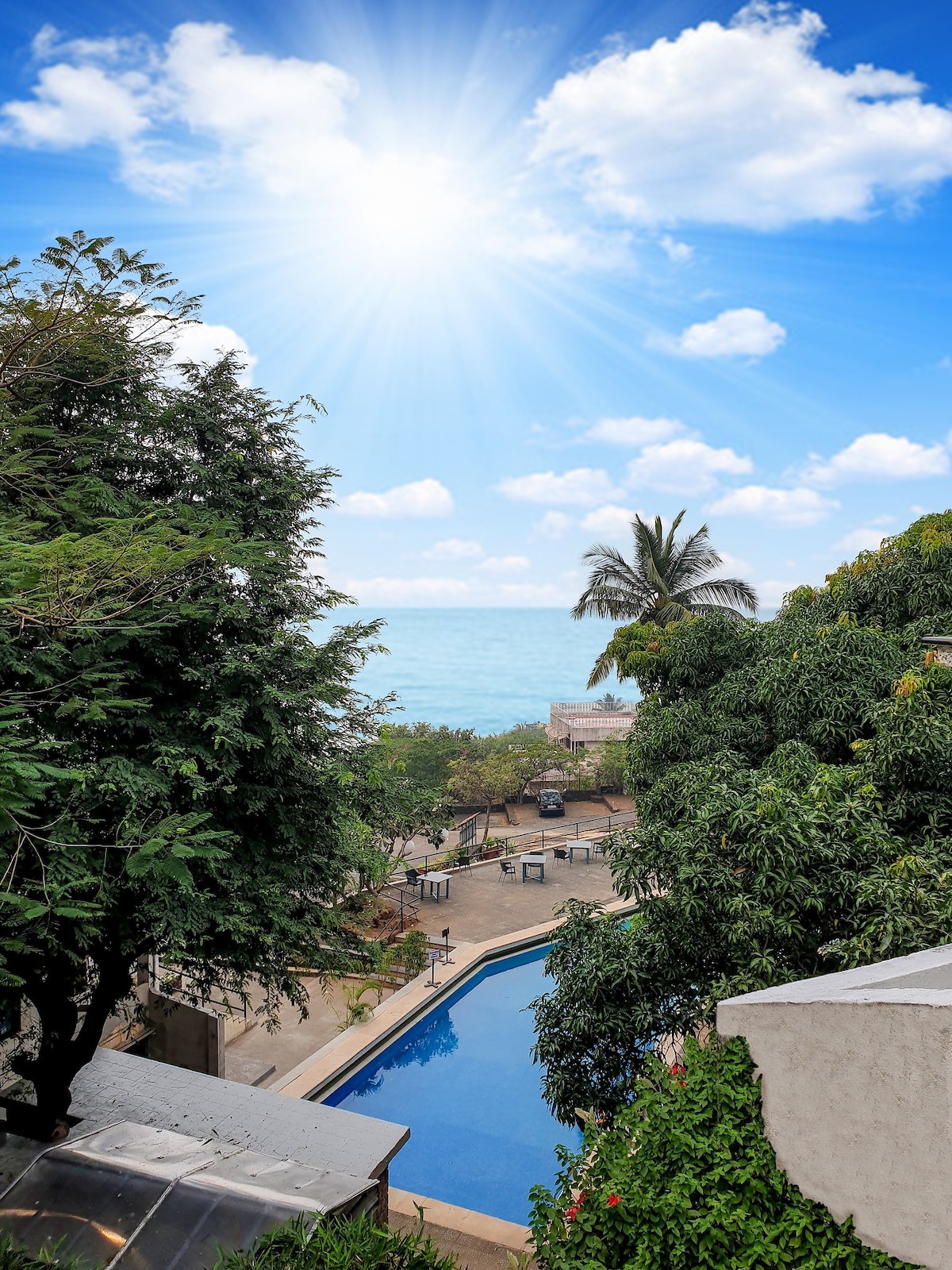 4BHK Villa Sea Facing Tropical Apartment | EKOSTAY