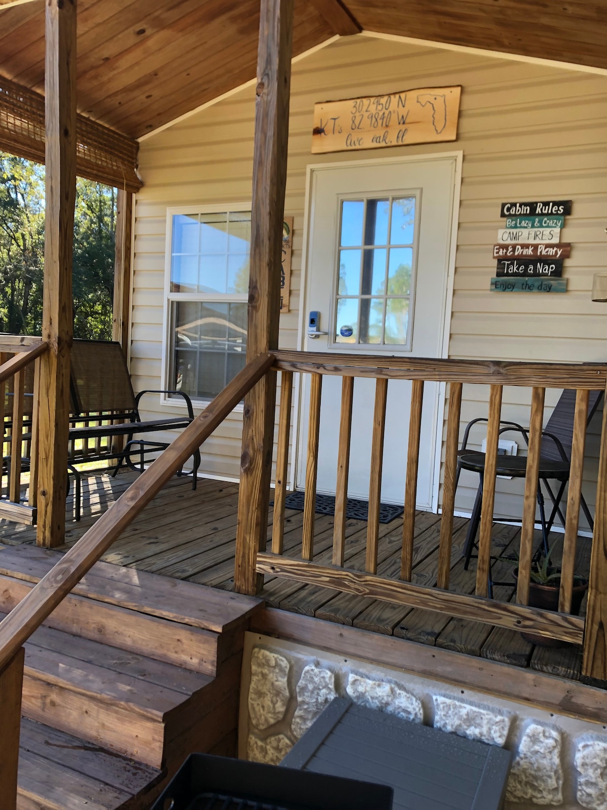 KT’s Cabin Tiny Home near the Suwannee River