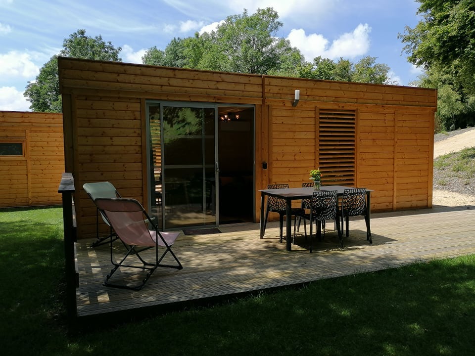 Cabane 4P au vert. Proche du Puy du Fou