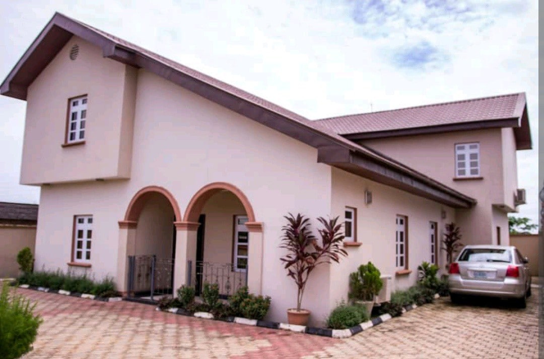 Alao Akala Rd Oluyole附近的4卧室复式套房