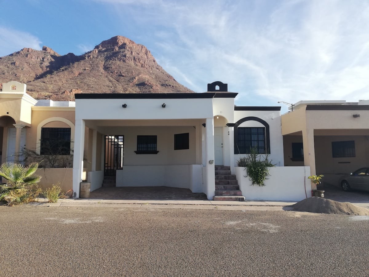 Casa completa en Guaymas, a 5 min de la playa.