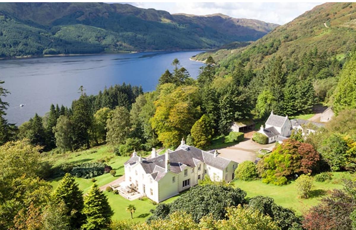 Glenstriven House exceptional country home on loch