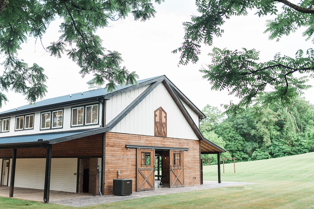 Holston Springs Lodge & Venue Knoxville