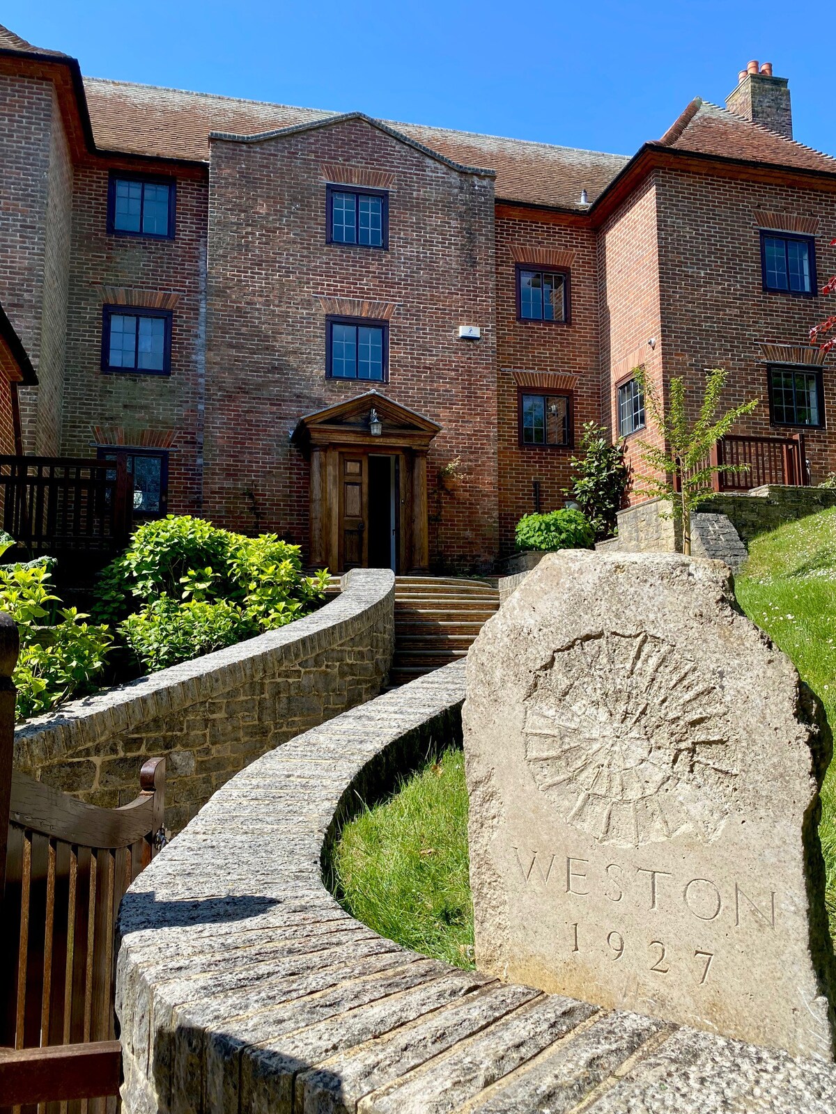 Historic Grade 2 Listed House in Lulworth Cove