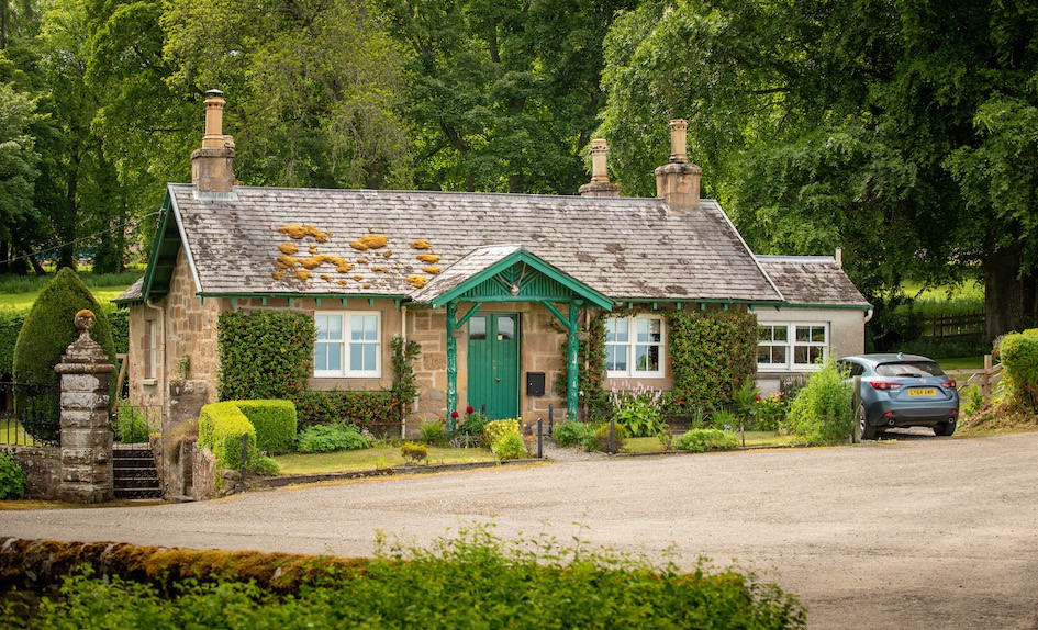 Foulis Castle Gate Lodge