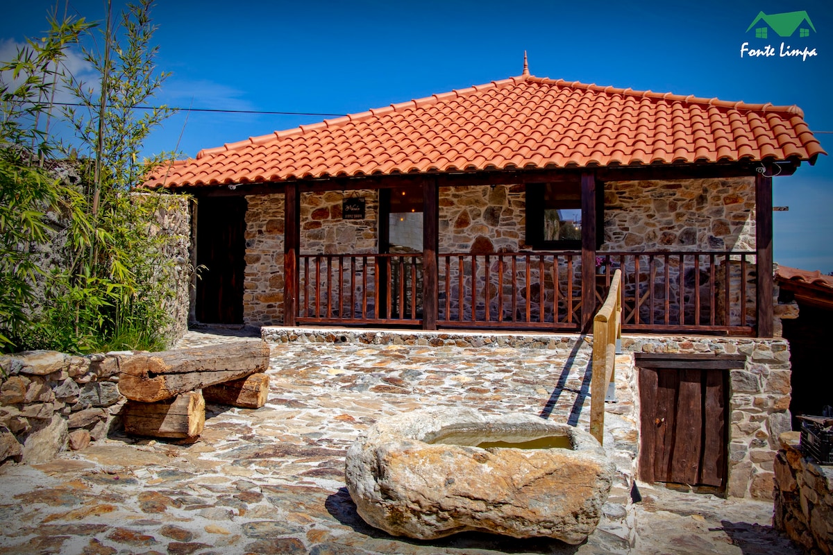 Casa da Fonte Limpa-Country HouseTua River Valley