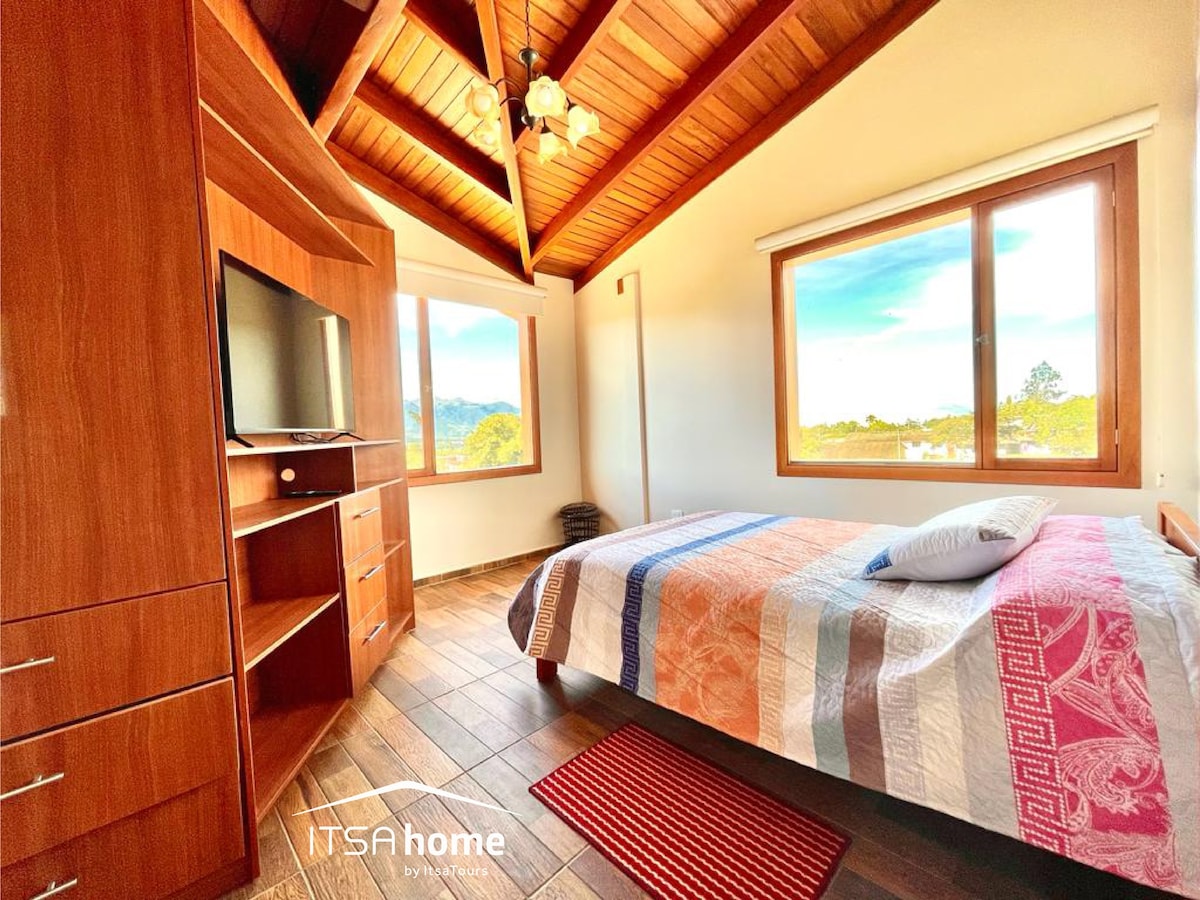 ItaHome Vacations - Casa de Campo Atuntaqui