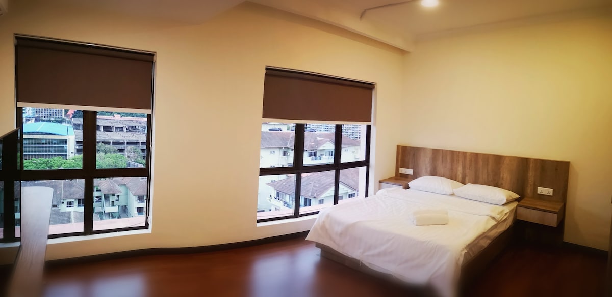 亚庇（ Kota Kinabalu ）可爱的6卧室顶层公寓！