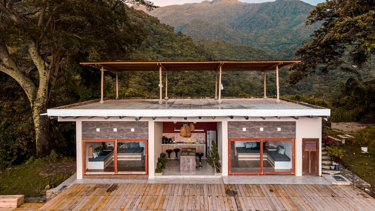 Casa campestre con increible vista a la ciudad