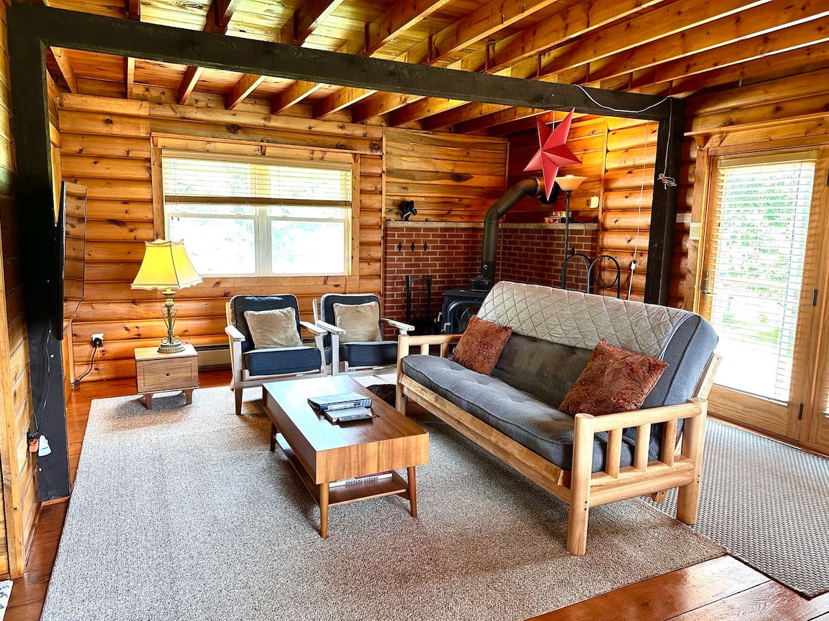 麋鹿山滑雪度假村：位于21英亩的家