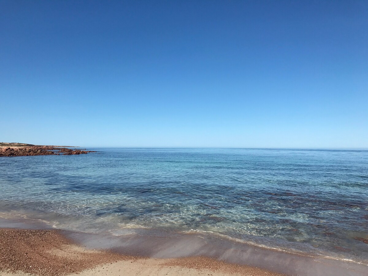 绝对海滨海滨-迷人的4卧室房源