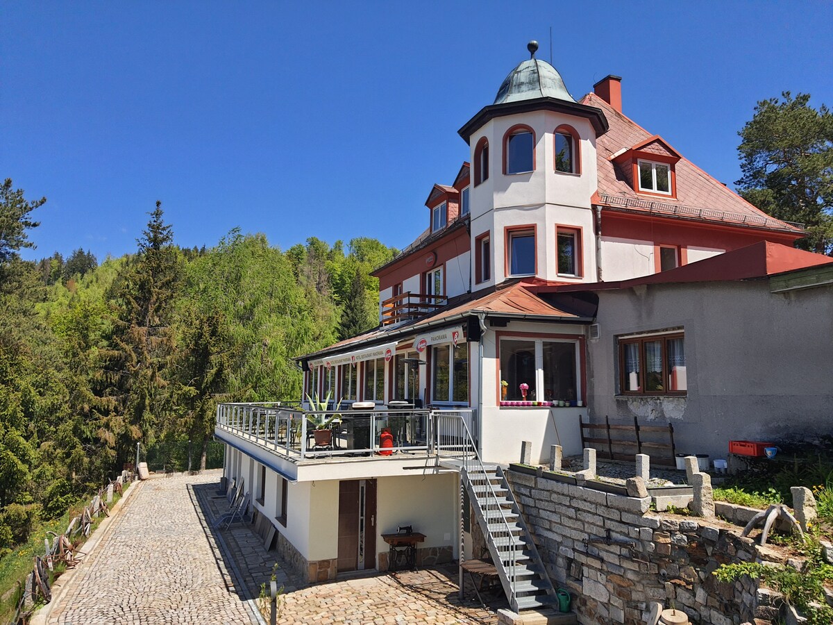 全景Jáchymov家庭酒店- Erzgebirge