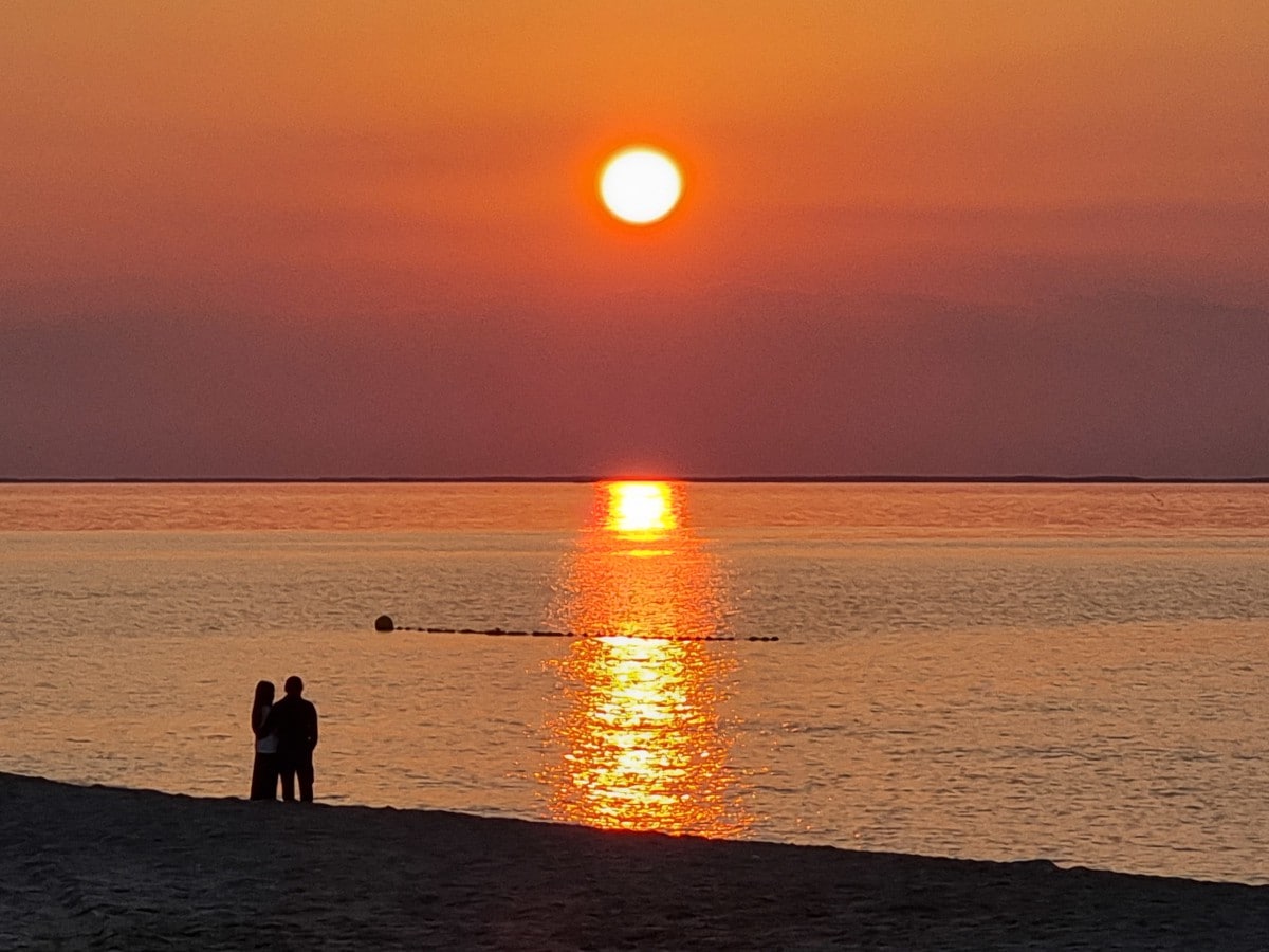 屋顶露台海景， 5个泳池，靠近拉梅尔海滩（ La Mer Beach ）