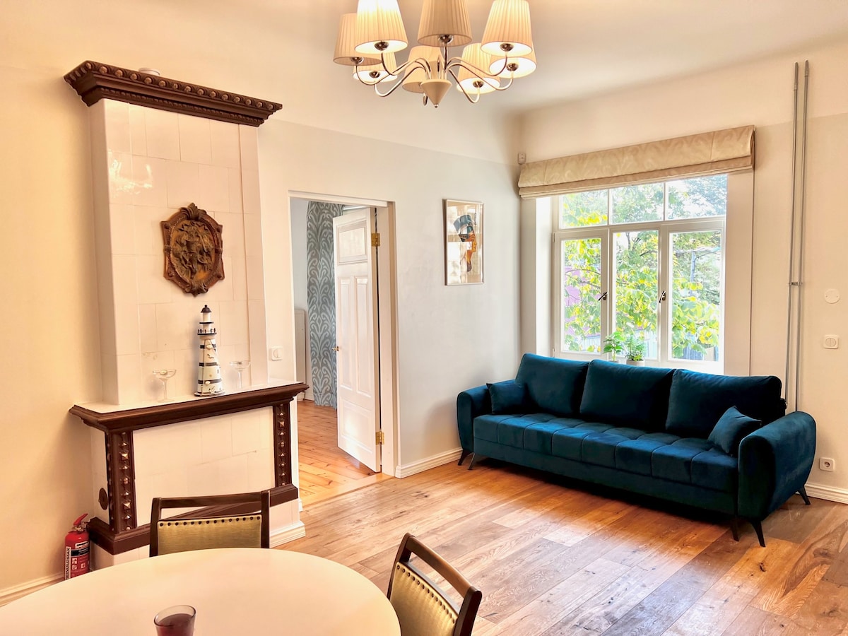 温馨宽敞的公寓，配备桑拿浴室，位于佩尔努市中心