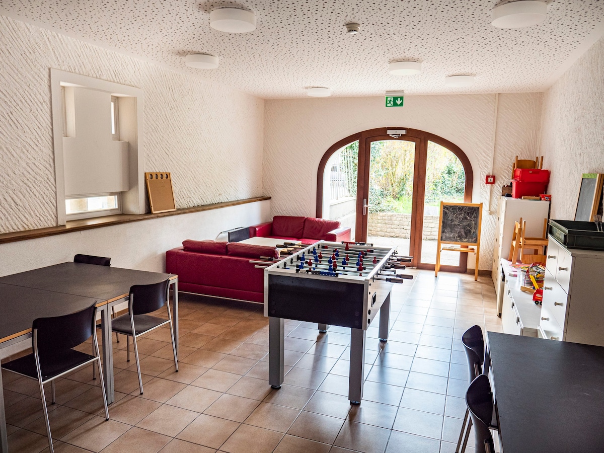Single Bed in a 6-Bed dorm| Avenches Youth Hostel