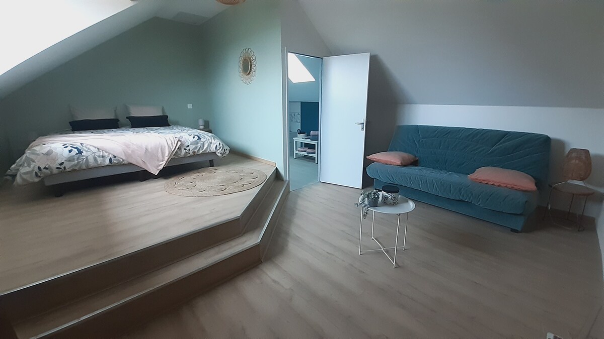 5间卧室， 4个卫生间，床铺：位于阿尔卑斯山脉中心
