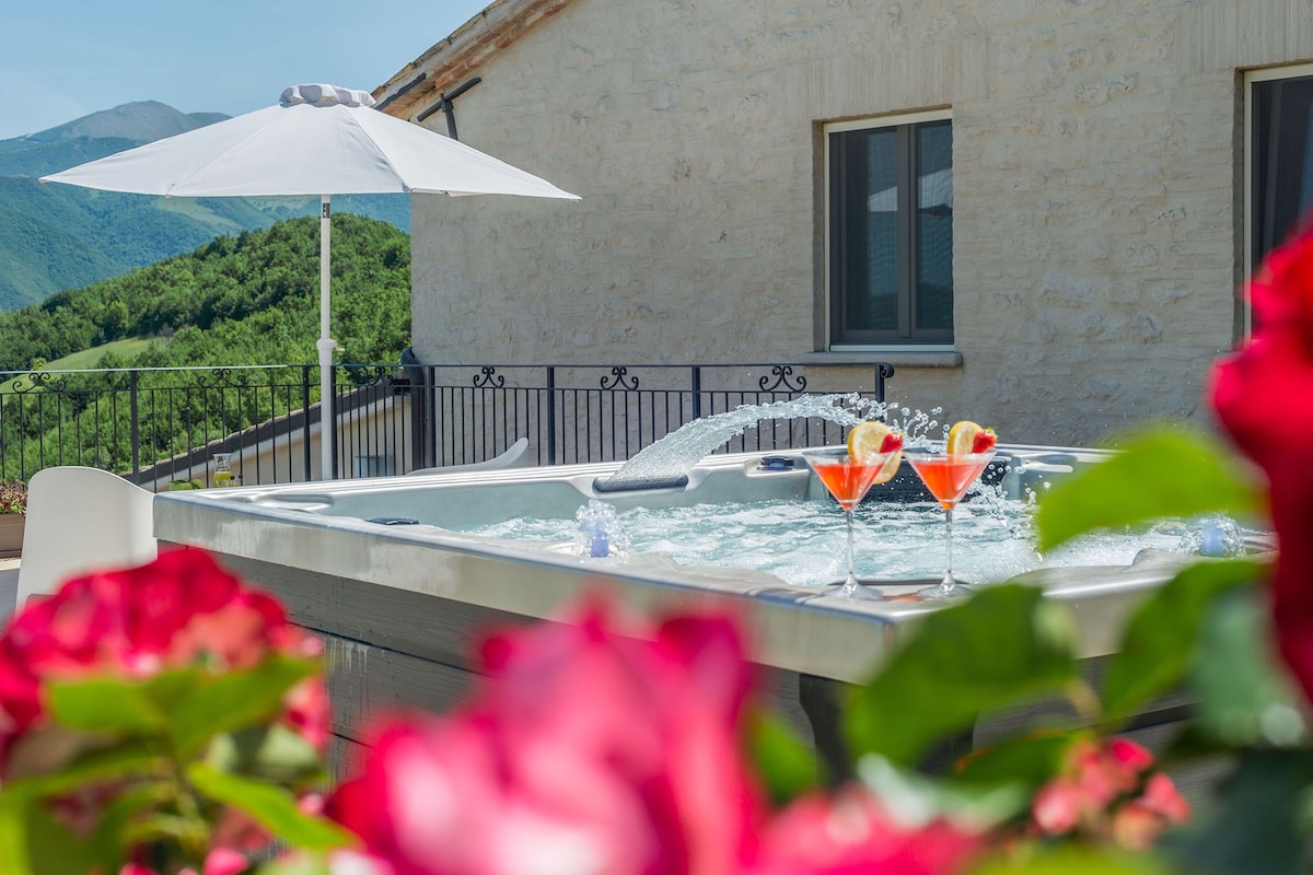 Villa Sabrina - Private pool, Jacuzzi, air-co