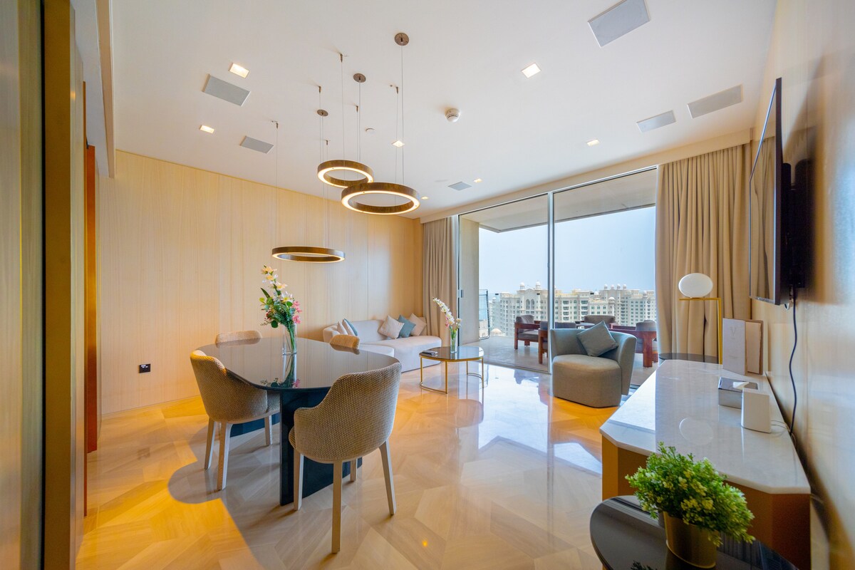 Fascinating 1BR with Burj Arab View at FIVE Palm
