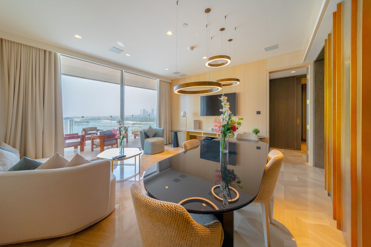 Fascinating 1BR with Burj Arab View at FIVE Palm