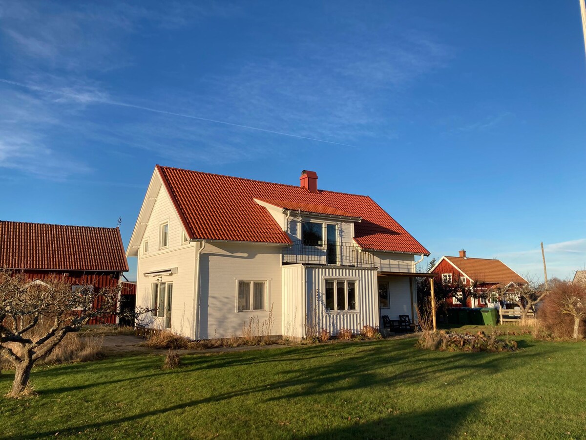 宽敞的别墅，可欣赏Visingsö的美景。