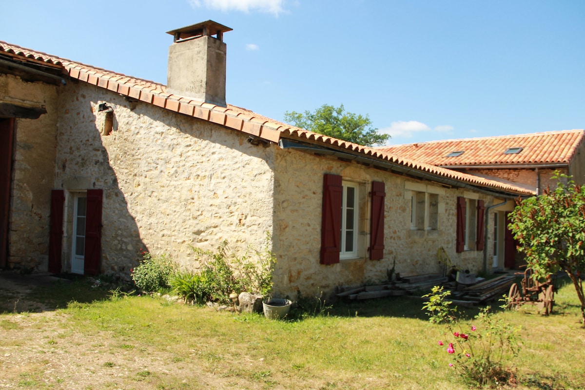 Maison charentaise avec piscine - Chez Petit Jean