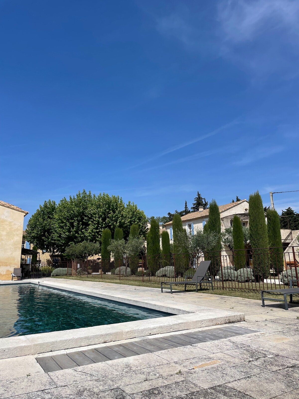 Logement  spacieux  dans magnifique Mas Provençal