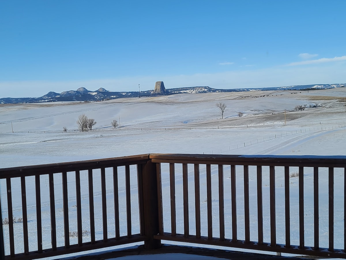 Devils Tower Vista of the Black Hills