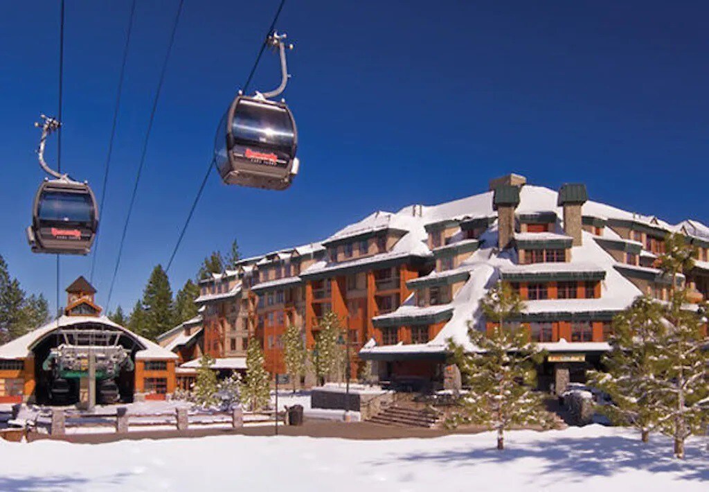 MARRIoTT 5 STAR Resort@ HEAVENlY, Kitchen, Hotubs