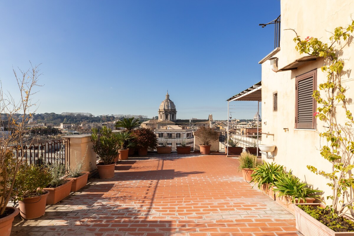 iFlat |俯瞰罗马的顶层公寓