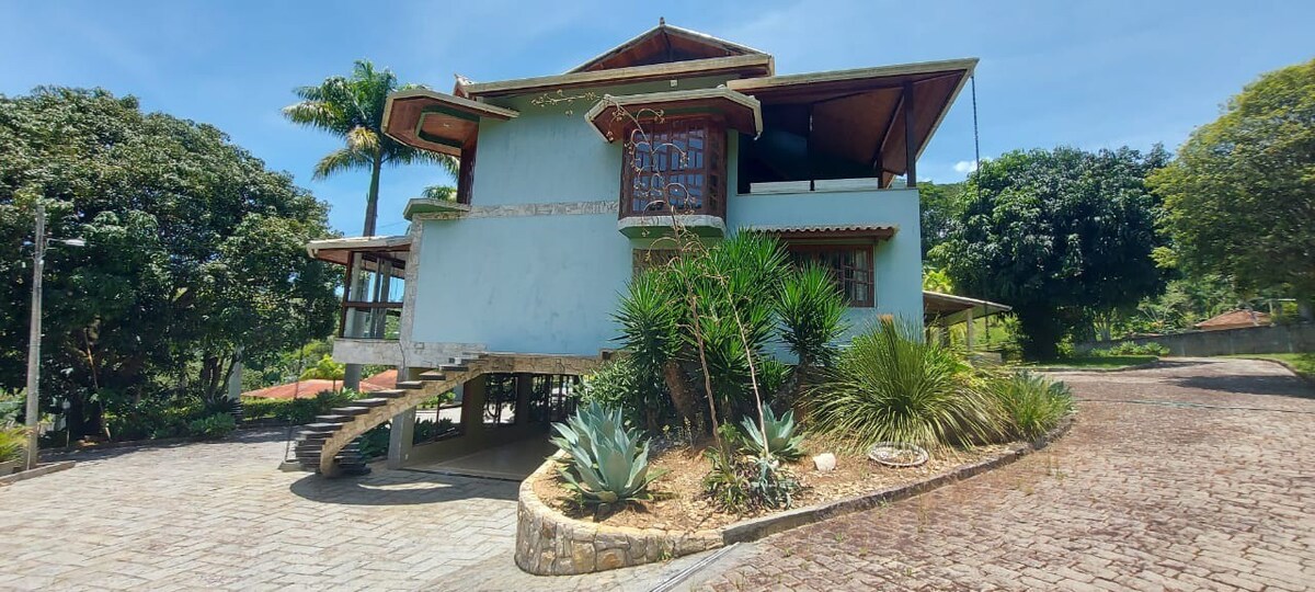 Casa espetacular com piscina/Bom Jardim, RJ