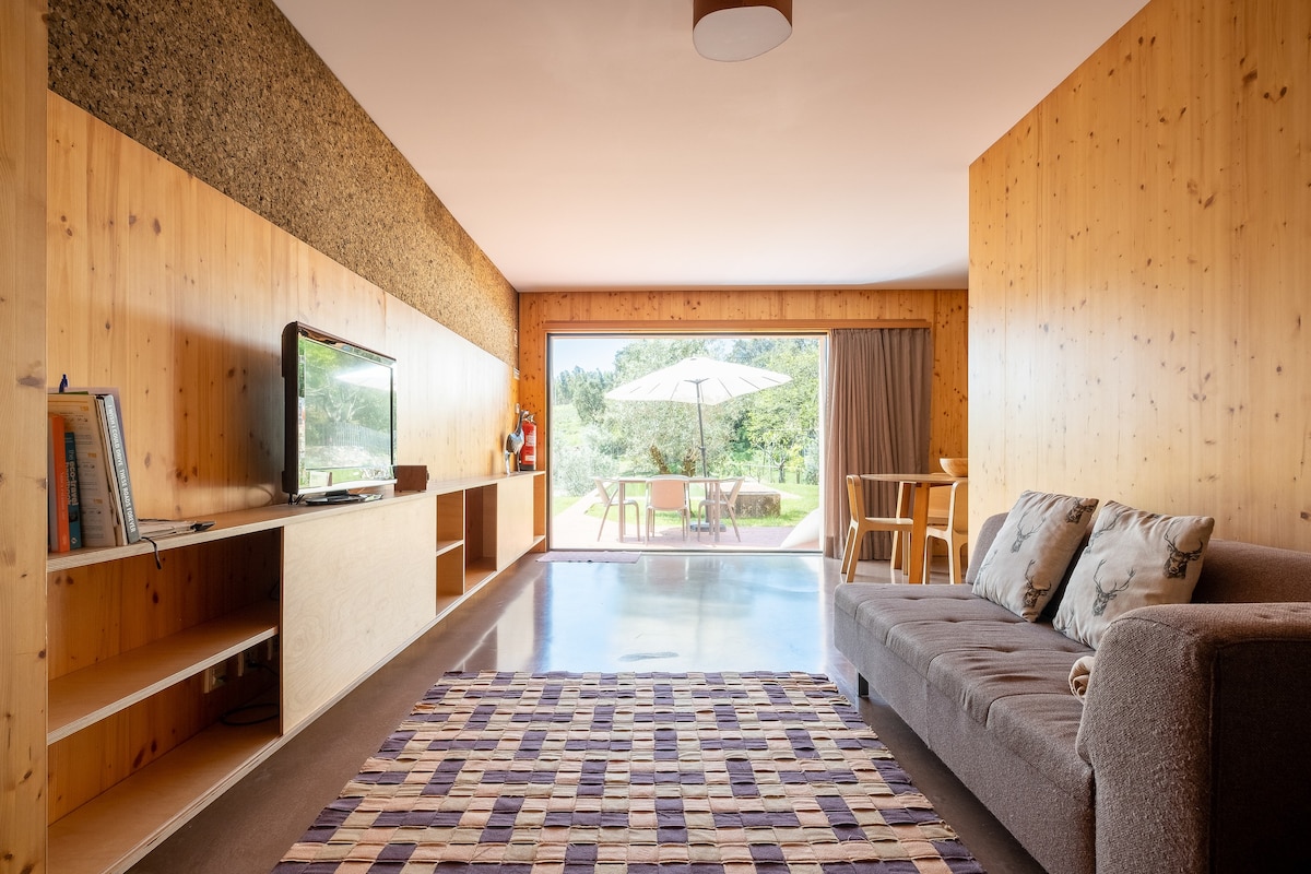 Vale do Ninho | Cuckoo House/Casa Cuco