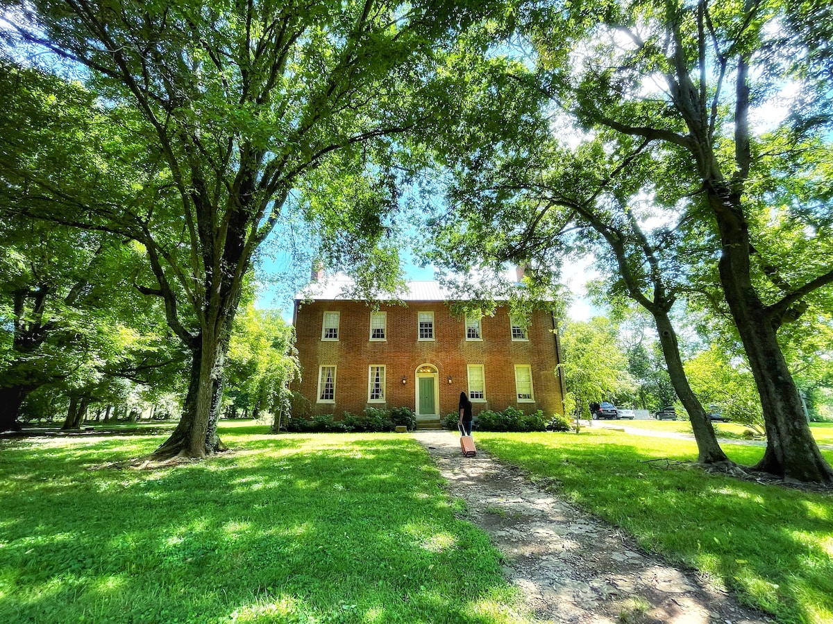 Bourbon dream home, Maker's Mark family-owned!