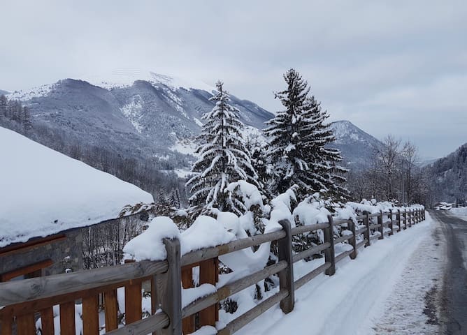 利莫内皮耶莫恩泰 (Limone Piemonte)的民宿