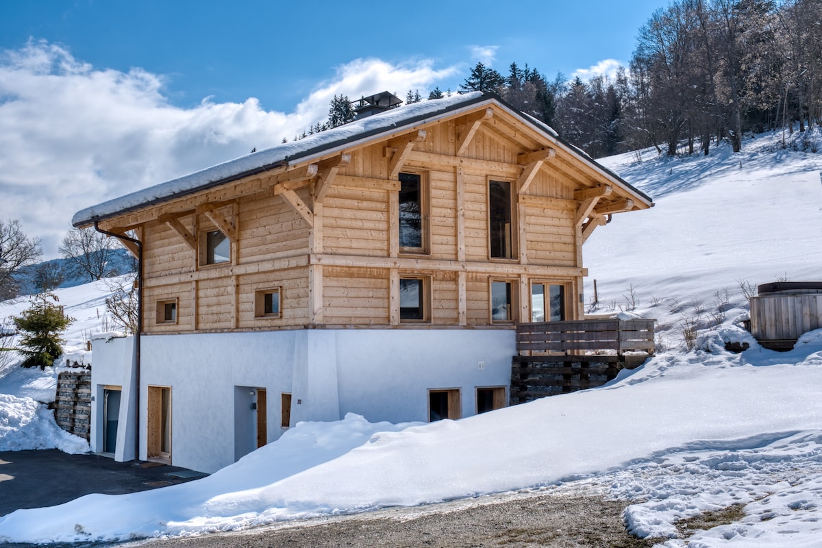Chalet de luxe, jacuzzi, sauna, vue Mont-Blanc
