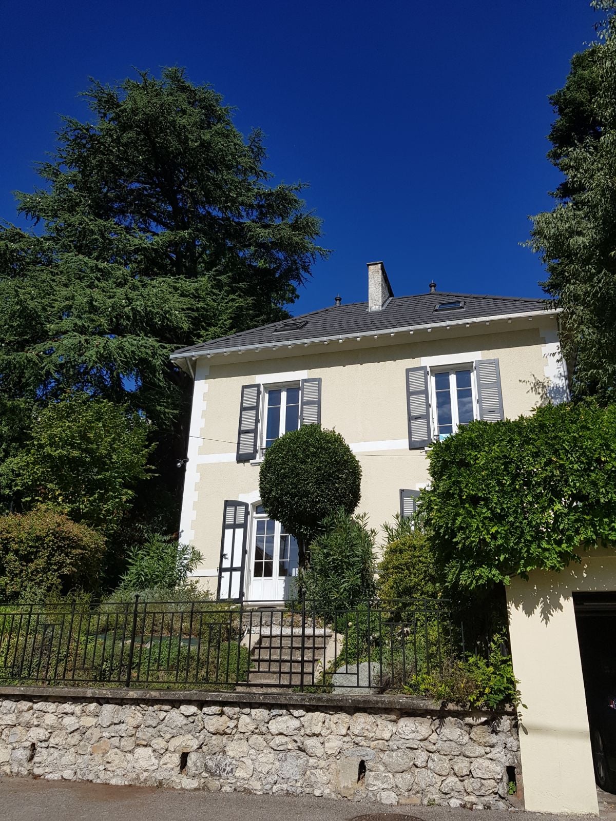 Maison de maître de 1910 rénovée avec cheminée