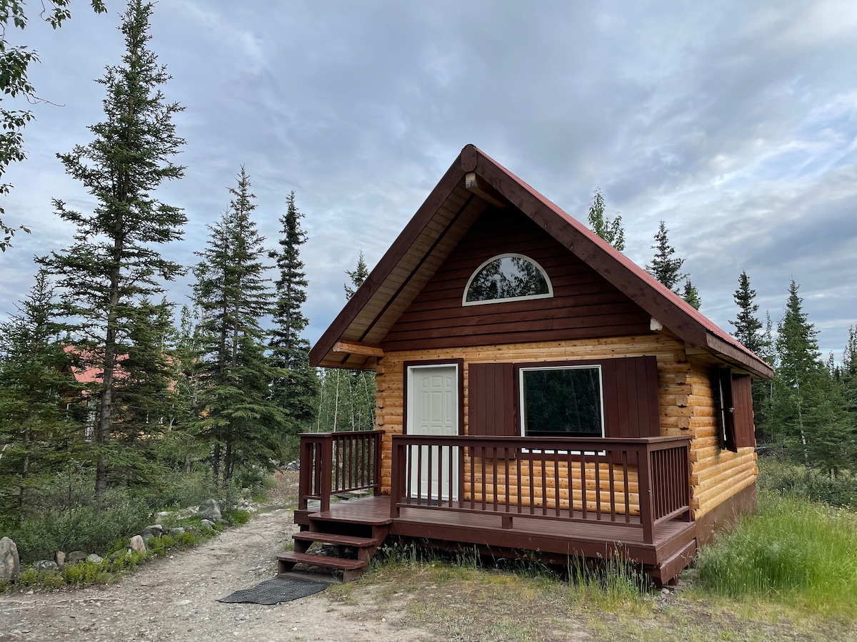 Fireweed Mountain Lodge - Green Butte Cabin