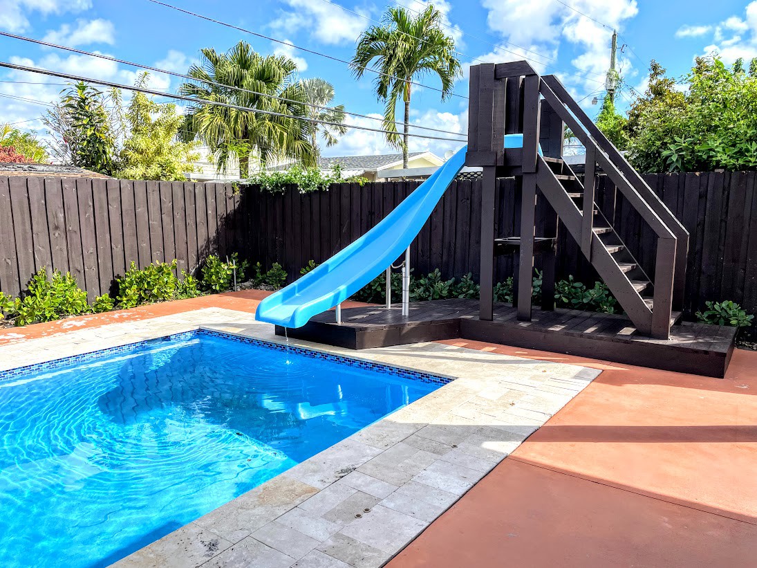 Magnolia House in Miami, Pool/Slide/Gazebo/BBQ