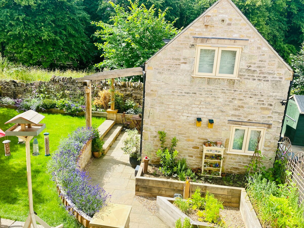 Beautiful and Quaint Converted Stable in Rutland