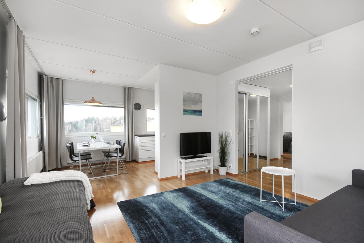 Home World -宽敞明亮的单卧室公寓，位于埃斯波市中心