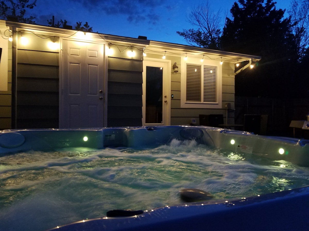 Backyard Hot Tub Oasis Minutes From Everything!