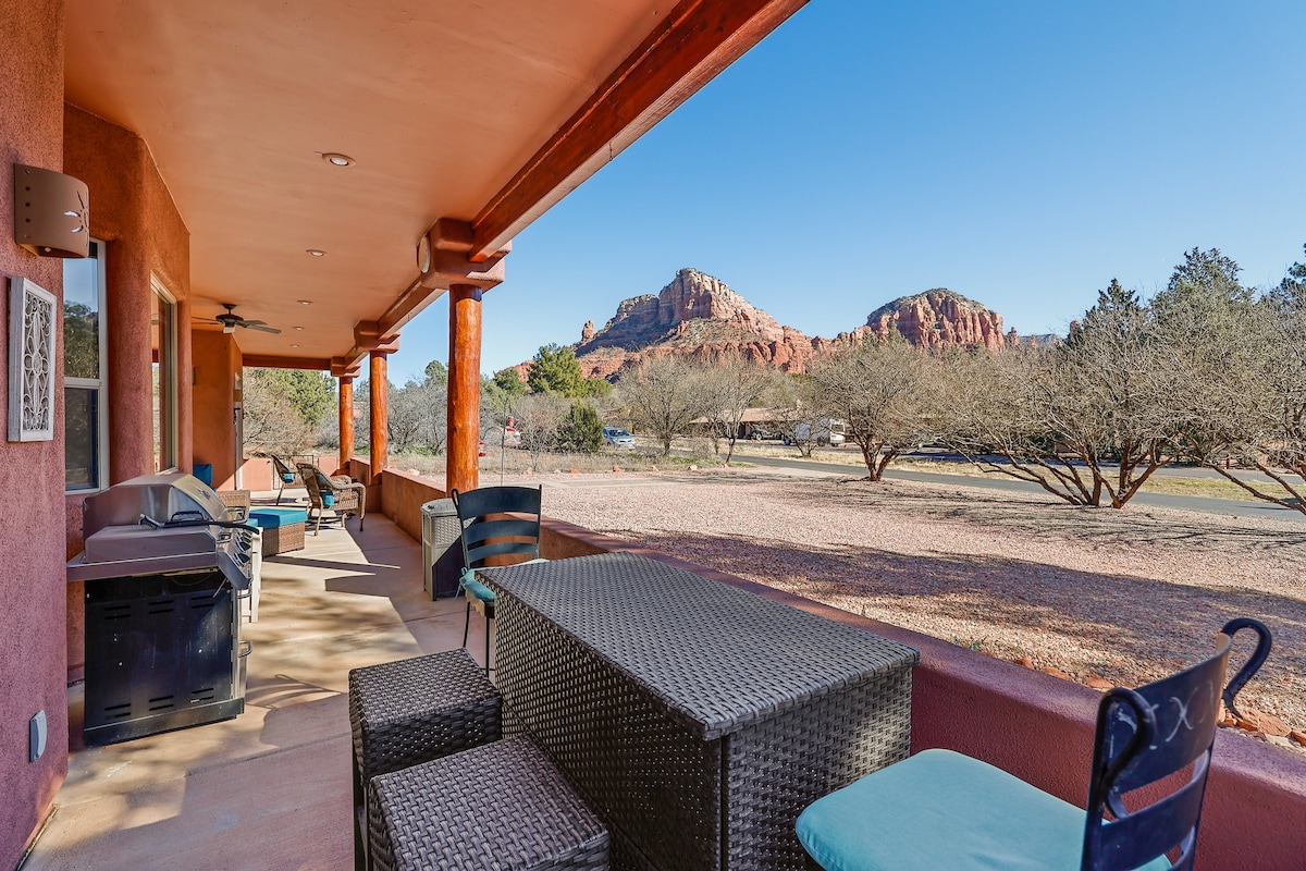 Sanctuary with View and HOT TUB in Sedona Chapel