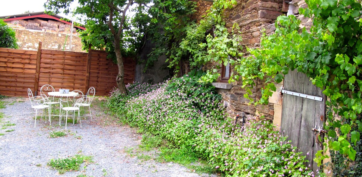 Gite in the green Perigord