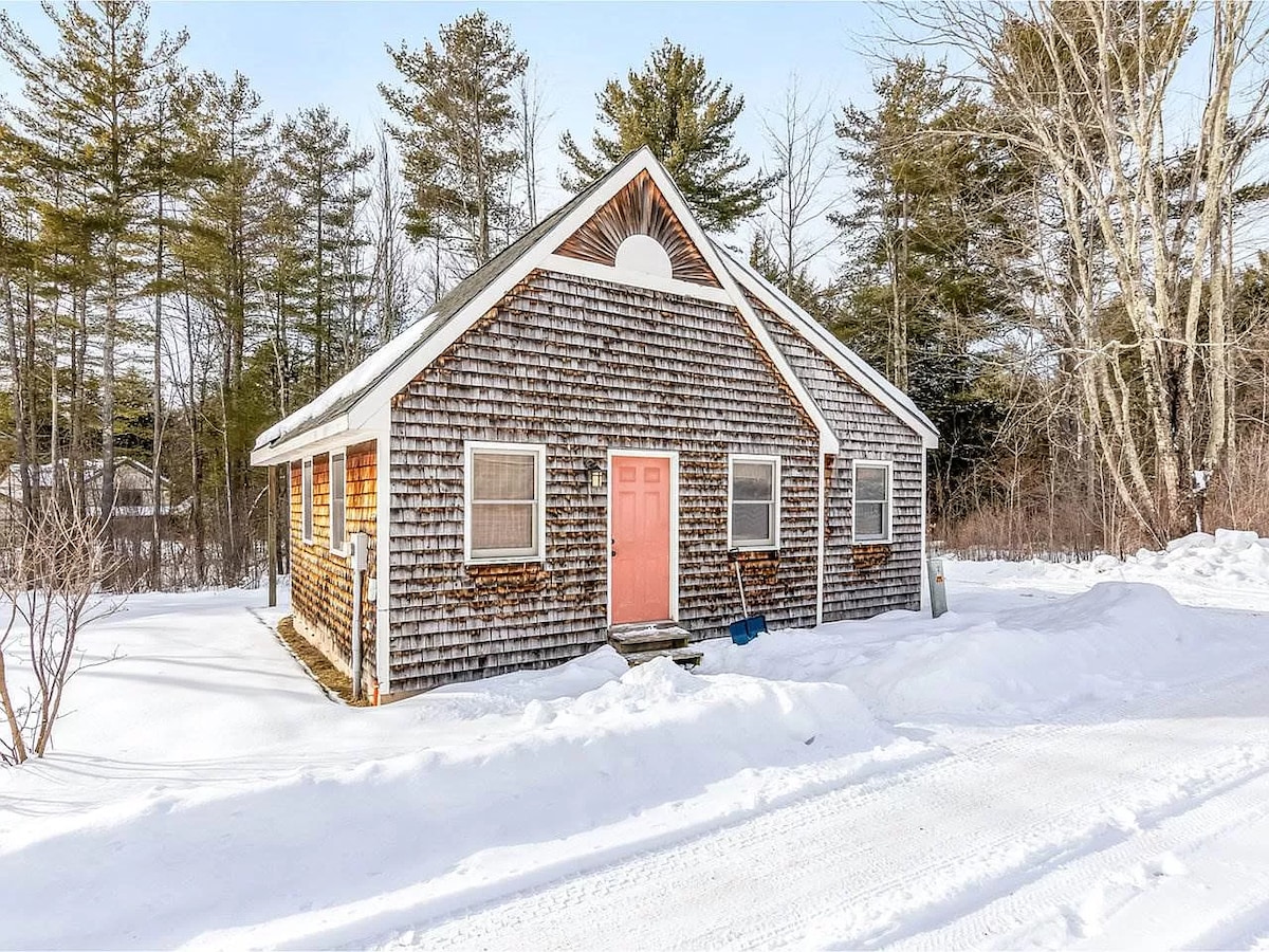 Cozy cottage in peaceful location