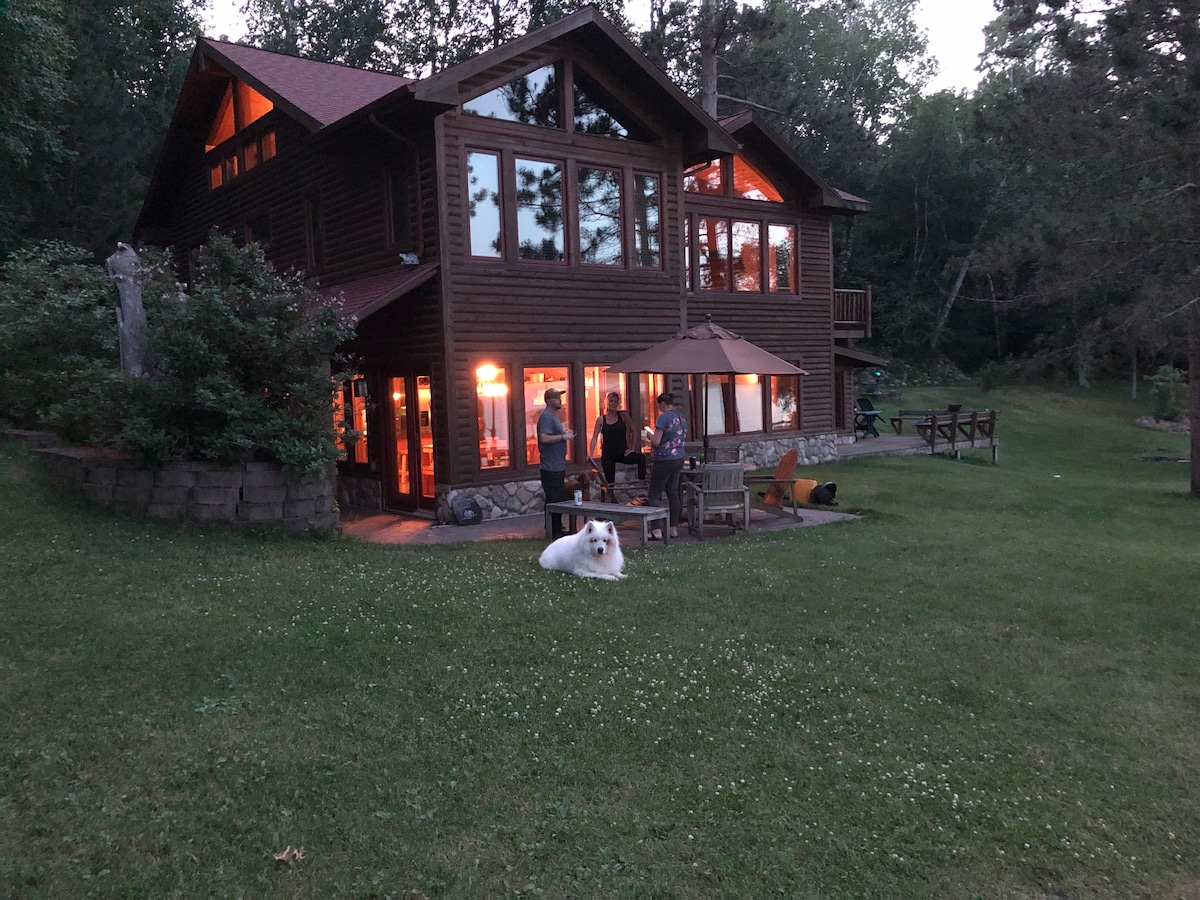 Loon's Nest Retreat on Long Lake, Park Rapids, MN