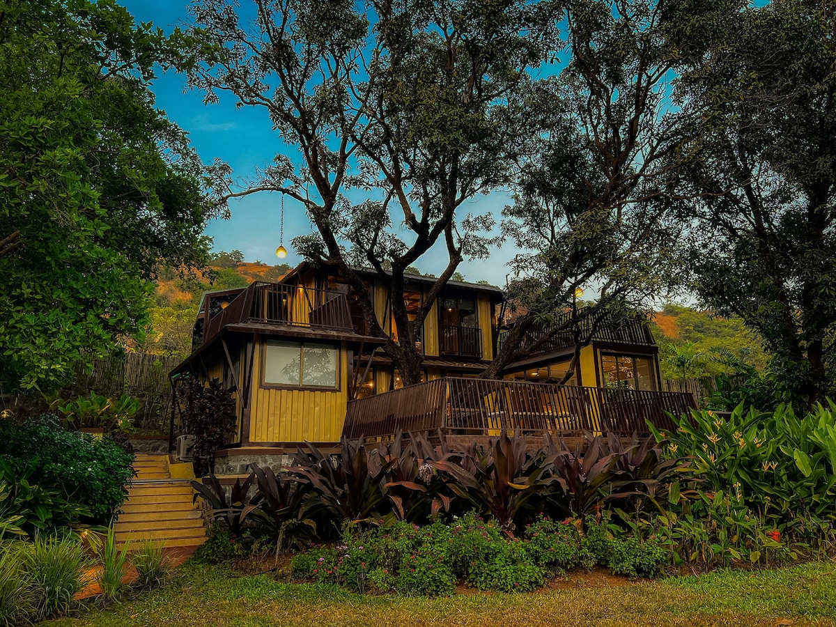 Mango Villa, The Villa at Antheia, Pawna Lake